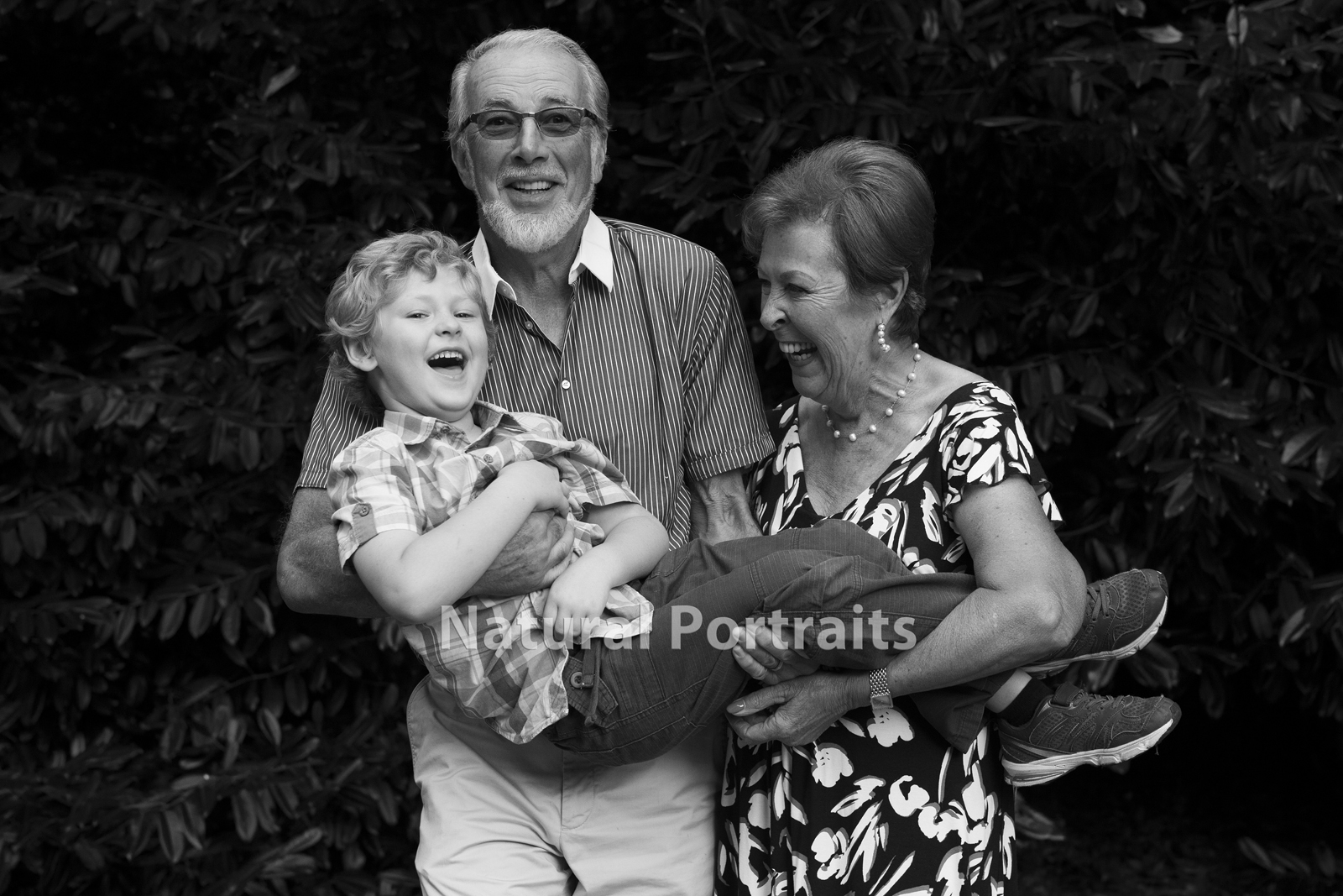 Grandchild with grandparents in frome