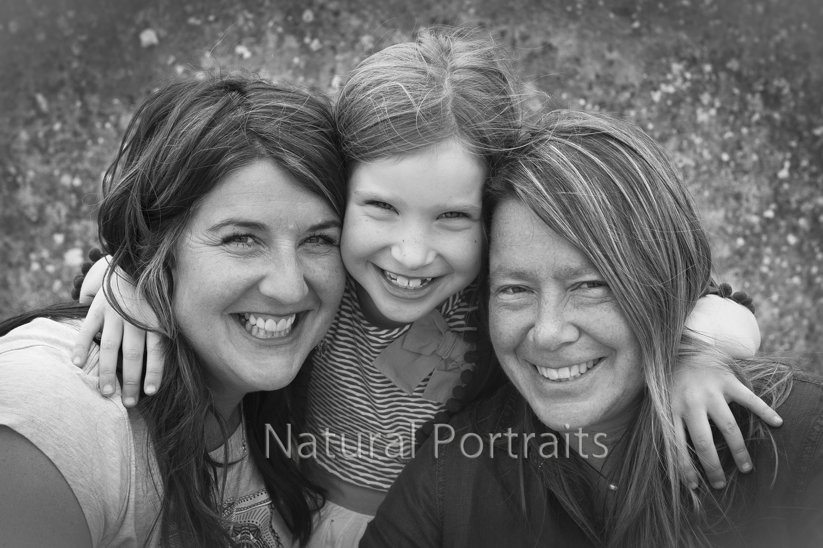 girl with mum and aunt photography Somerset