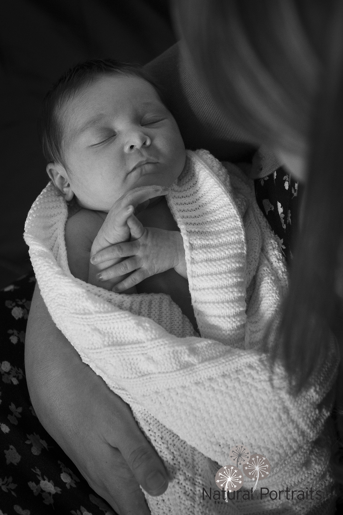 informal newborn photography